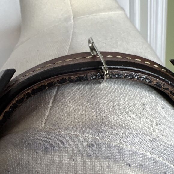 Dooney & Bourke Nile Shoulder Hobo Bag Vintage Yellow Croc Embossed Leather - Picture 5 of 16